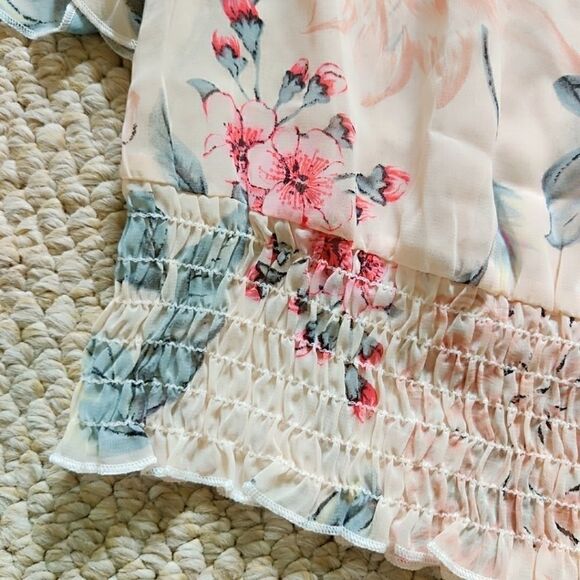 Studio Y jewel embellished floral blouse M - Picture 8 of 12